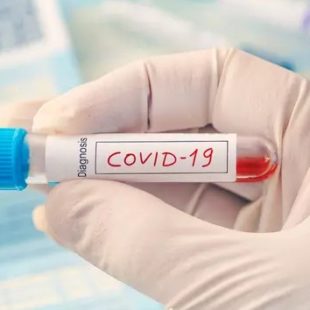 Więcej o: Szczepienia COVID-19