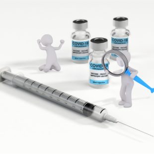 Więcej o: Informacja w sprawie szczepień przeciwko COVID-19